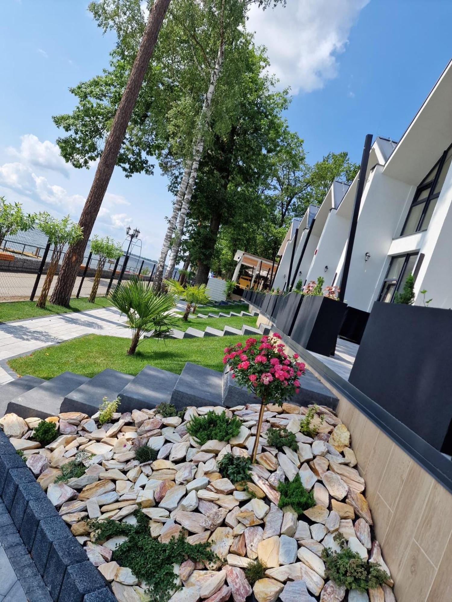 Presto Village Турава Екстериор снимка