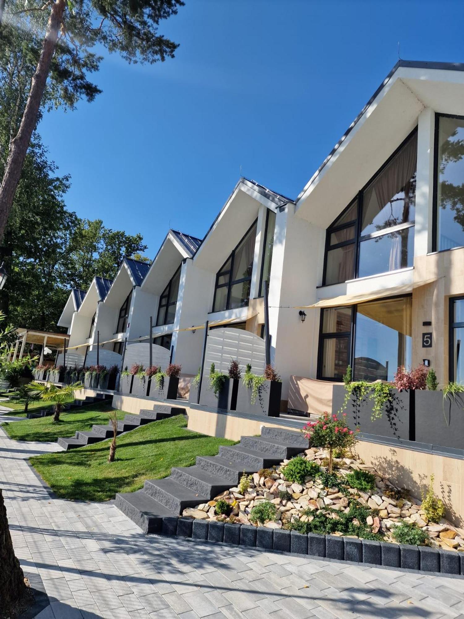 Presto Village Турава Екстериор снимка